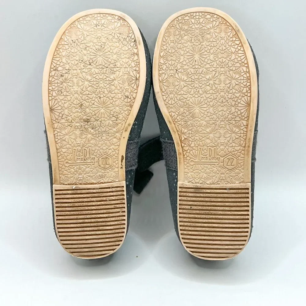 Zara Baby Girl Dream Big Mary Jane Style Shoes, Size 6.5